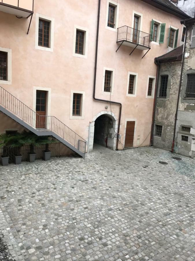 La Perle De La Vieille Ville D'Annecy Exterior foto